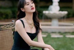 袁冰妍爆料订婚视频,浪漫订婚视频曝光，幸福时刻感动网友